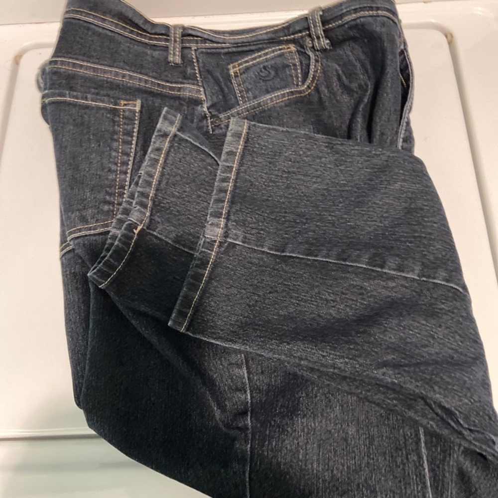 Gloria Vanderbilt dark was jeans in EUC